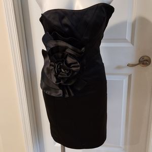 White House Black Market black strapless dress size 2